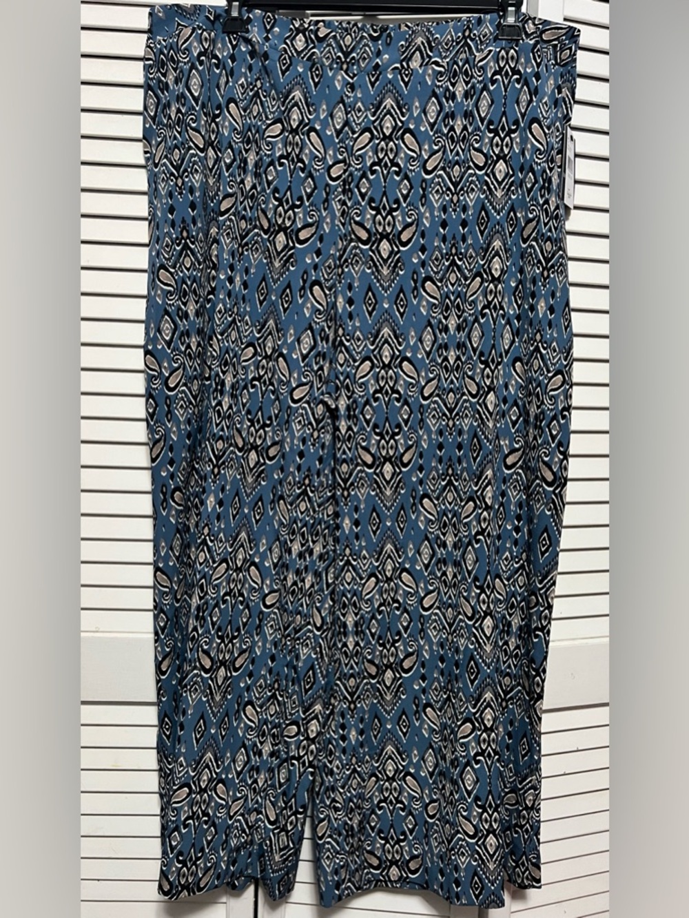 NWT Dillards I.N. Studio Blue, Beige and Black Pull On Wide Leg Pants Size 3x